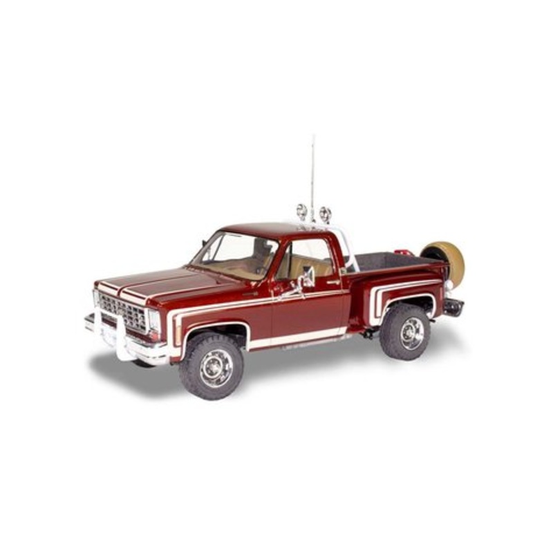 Revell 854486 1/24 '76 Chevy Sport Stepside Pickup 4x4
