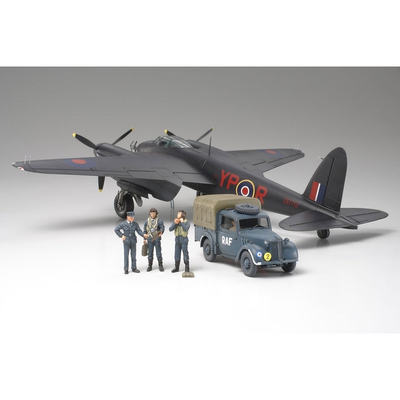 Tamiya  89786 1/48 De Havilland Mosquito NF MK.II and British Light Utility Car