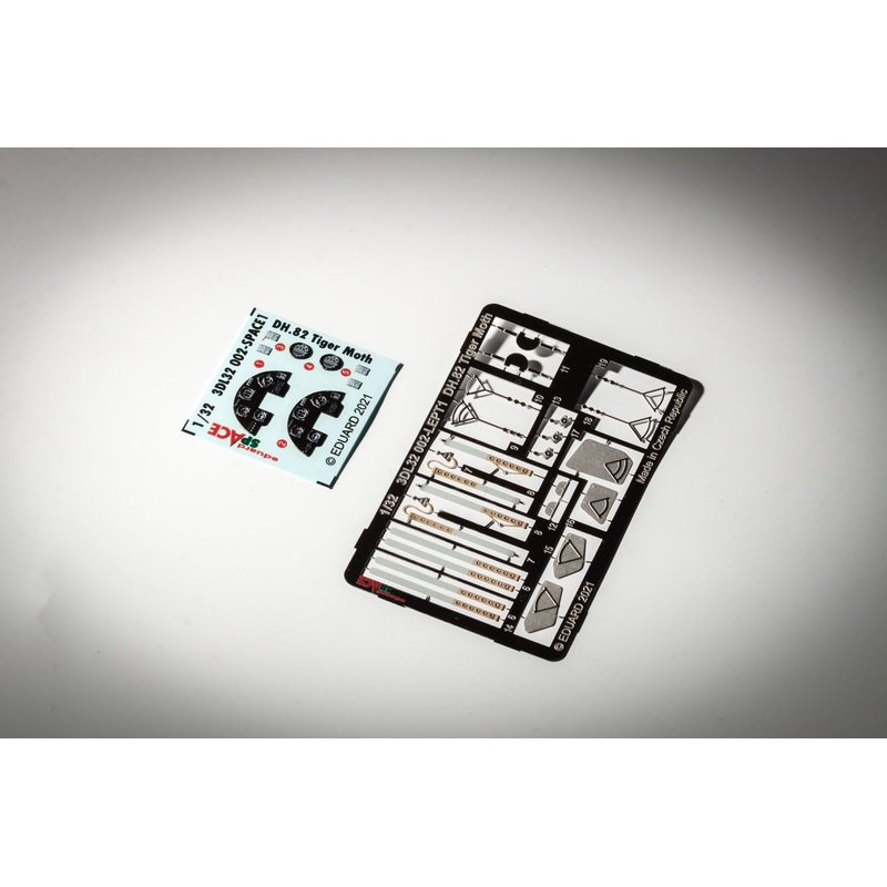 Eduard 3DL32002 1/32 DH. 82A Tiger Moth Space-3D Decals + Etched Parts