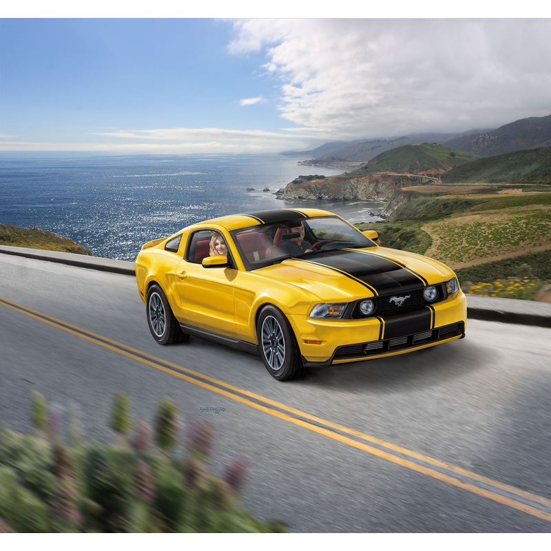 Revell 7046 1/24 2010 Ford Mustang GT