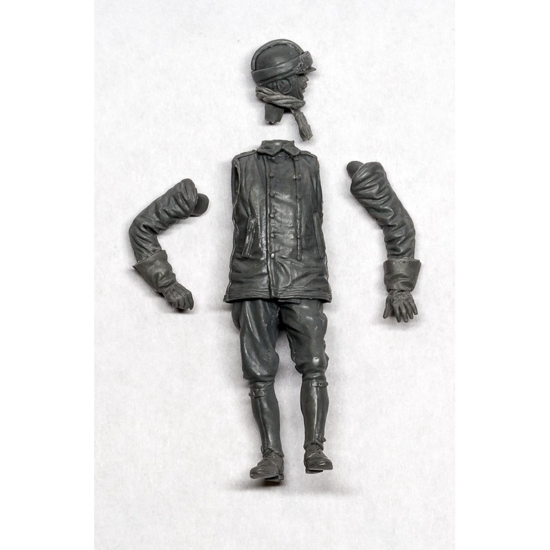 Copper State Models F32010 1/32 Gotha Bomber German Crew Member 2