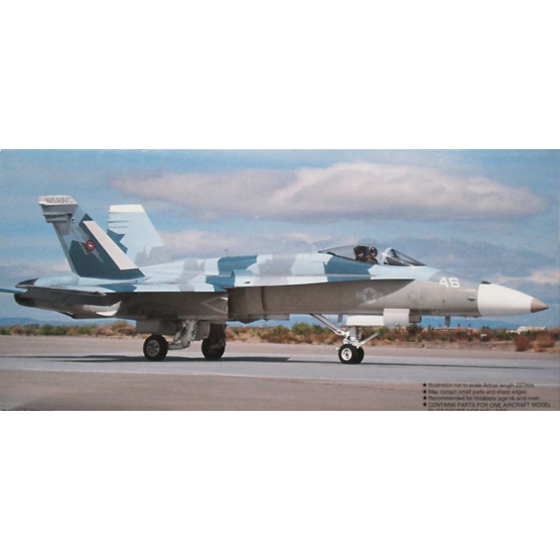 Fujimi 72133 1/72  F/A-18A Hornet Topgun