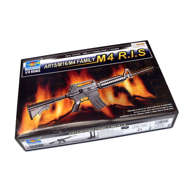 Trumpeter 01910 1/3 AR15/M16/M4 FAMILY- M4 R.I.S.