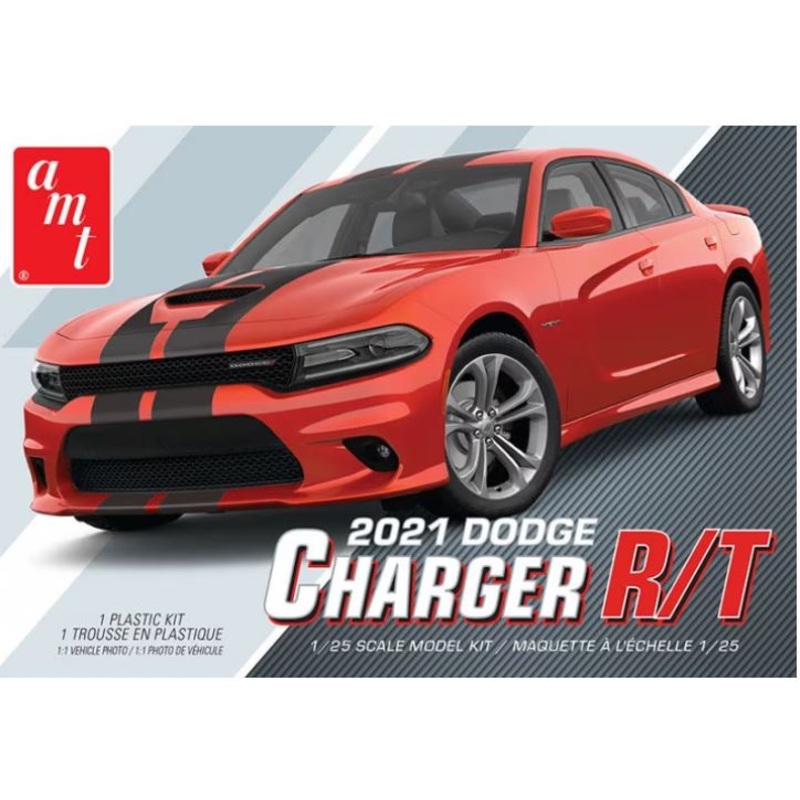 AMT 1323 1/25 2021 Dodge Charger R/T