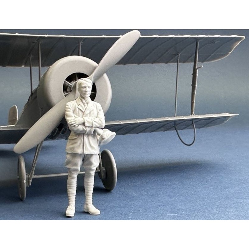Copper State Models F32053 1/32 Standing RNAS Pilot - 1pc.