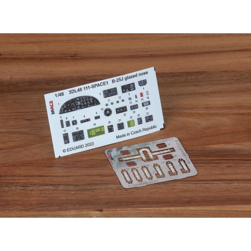 Eduard 3DL48111 1/48 B-25J glazed nose SPACE 3D Decals + Etched Parts