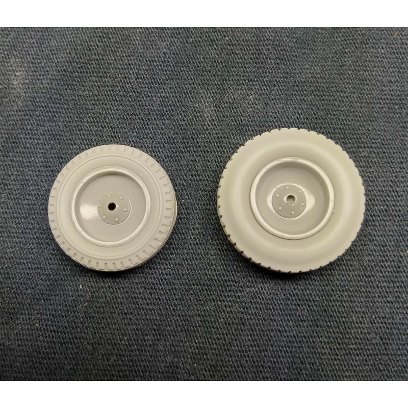 Luka Cee LCP033 1/25 MIDGET RACER SPARE TIRES (2)